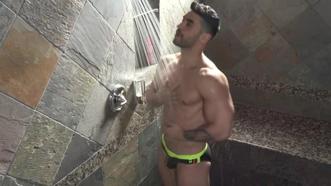 FalconStudios - Andy Taylor beside Arad Winwin masturbating